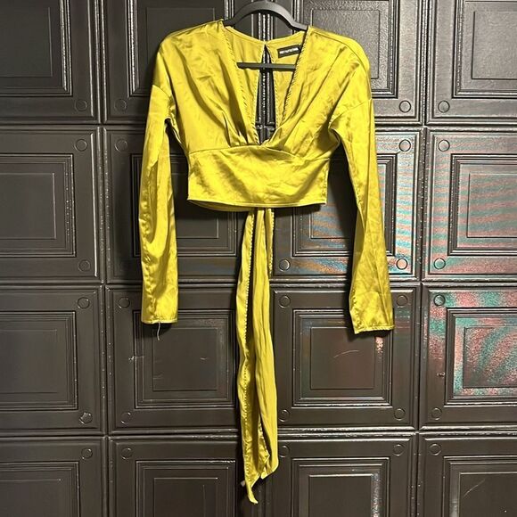 Prettylittlething Satin top - Picture 1 of 2